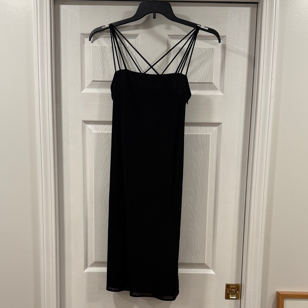 Vintage 90s/early 2000s Elegant Black Strappy Dress